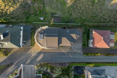 Photo of property in 6a Marjorie Lane, Papamoa Beach, Papamoa, 3118