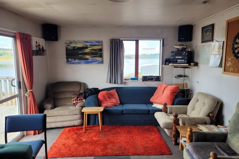 Photo of property in 69 Waipori Cemetery Road, Waipori, Outram, 9074