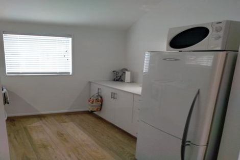 Photo of property in 2/15 Walton Street, Sydenham, Christchurch, 8023