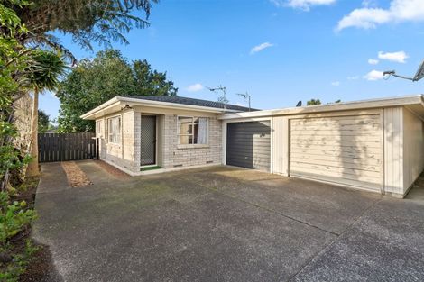 Photo of property in 25b Sunnypark Avenue, Rosehill, Papakura, 2113