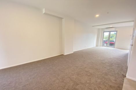 Photo of property in 57d Edmonton Road, Henderson, Auckland, 0612