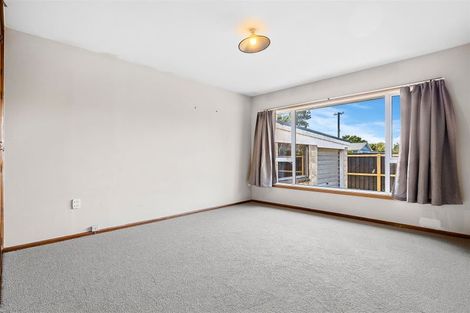 Photo of property in 122 Aorangi Road, Bryndwr, Christchurch, 8053