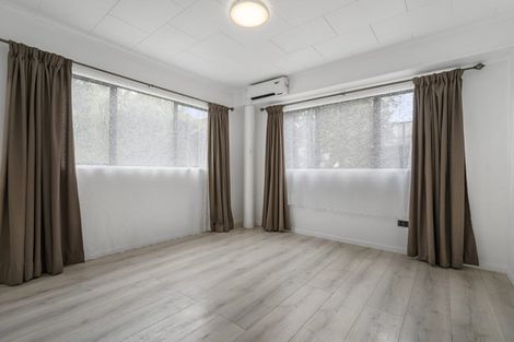 Photo of property in 126 Spinella Drive, Bayview, Auckland, 0629