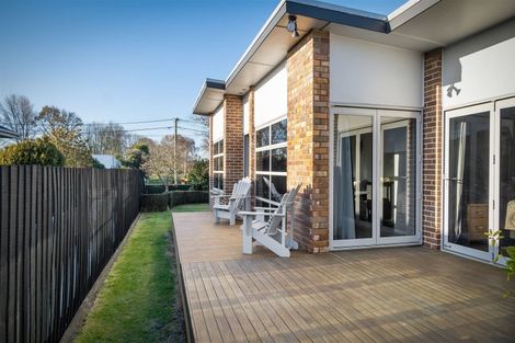 Photo of property in 1/42 Seymour Street, Hornby, Christchurch, 8042