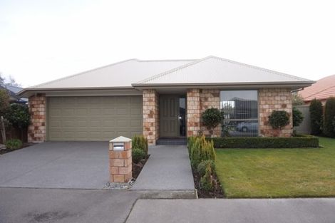 Photo of property in 4 Cyclamen Place, Aidanfield, Christchurch, 8025