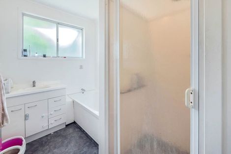 Photo of property in 30 Killarney Avenue, Torbay, Auckland, 0630