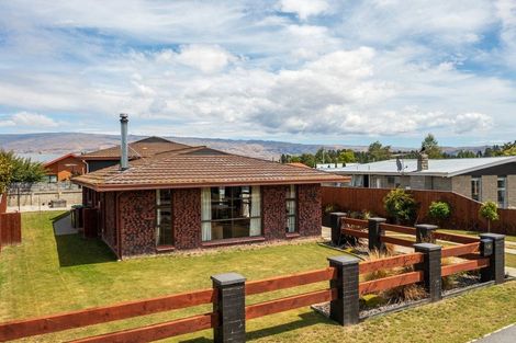 Photo of property in 18 Arnott Street, Alexandra, 9320