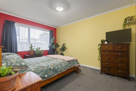 Photo of property in 9a Rolleston Street, Hokowhitu, Palmerston North, 4410