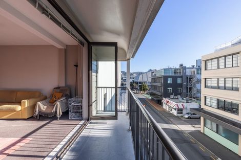 Photo of property in 12 Majoribanks Street, Mount Victoria, Wellington, 6011