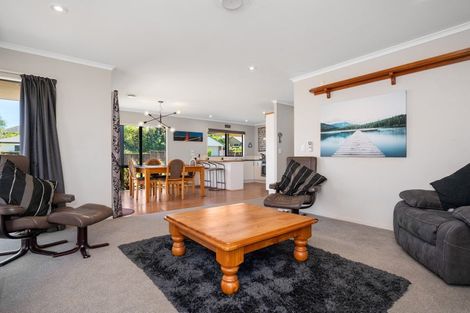 Photo of property in 49 Pelorus Street, Welcome Bay, Tauranga, 3112
