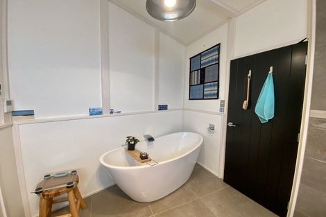 Photo of property in 11a Moana Heights, Waikawa, Picton, 7220