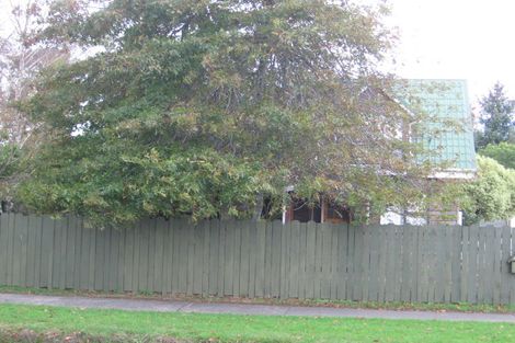 Photo of property in 178 Henderson Valley Road, Henderson, Auckland, 0612