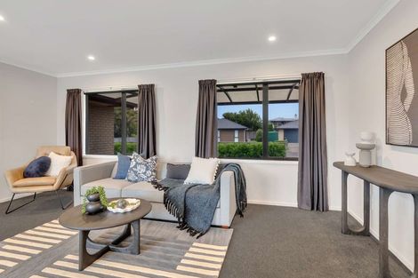 Photo of property in 4 Buckingham Place, Springvale, Whanganui, 4501