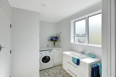 Photo of property in 17 Signal Hill Road, Opoho, Dunedin, 9010