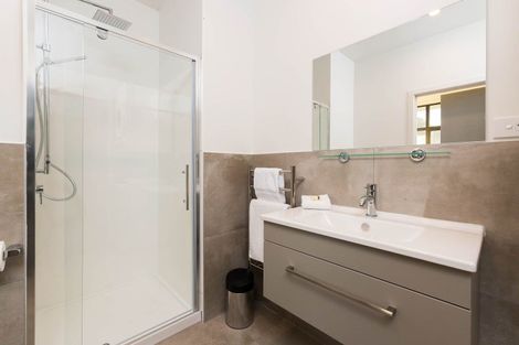 Photo of property in Wyndham Gardens Apartments, 30 Red Oaks Drive, Frankton, Queenstown, 9300
