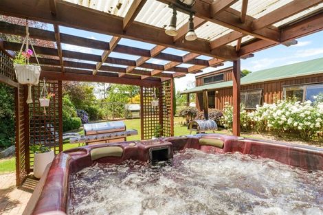 Photo of property in 40 Milne Street, Marton, 4710