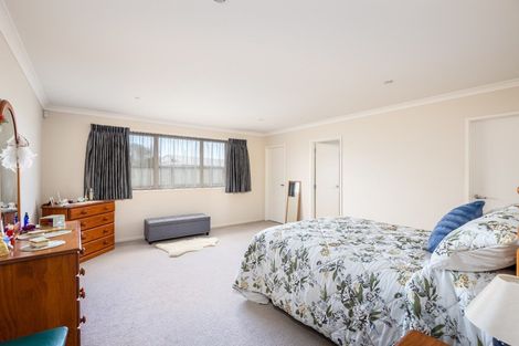 Photo of property in 1 Honeyfield Drive, Whalers Gate, New Plymouth, 4310