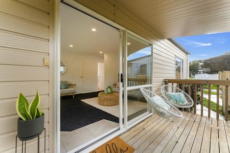 Photo of property in 13a Becroft Drive, Forrest Hill, Auckland, 0620