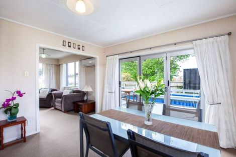 Photo of property in 29 Barrett Street, Westown, New Plymouth, 4310