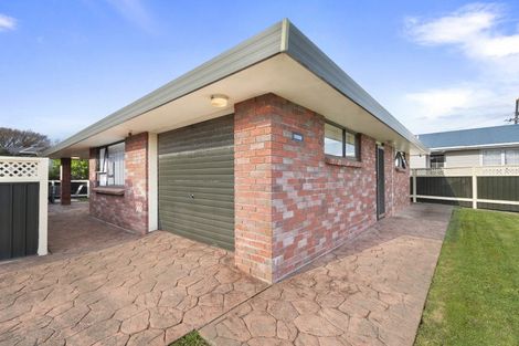 Photo of property in 6 Hammond Street, Bulls, 4818