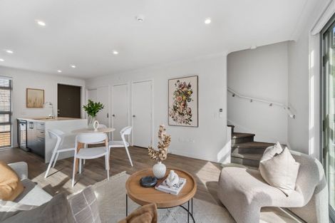 Photo of property in 8a Totara Road, Manurewa, Auckland, 2102