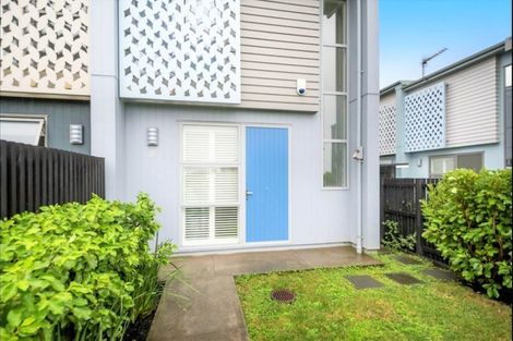 Photo of property in 27 Rangihina Road, Hobsonville, Auckland, 0616