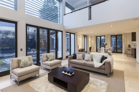 Photo of property in 100a Glandovey Road, Fendalton, Christchurch, 8052