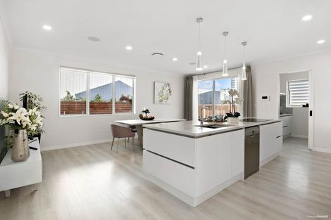 Photo of property in 3 Bight Road, Long Bay, Auckland, 0630