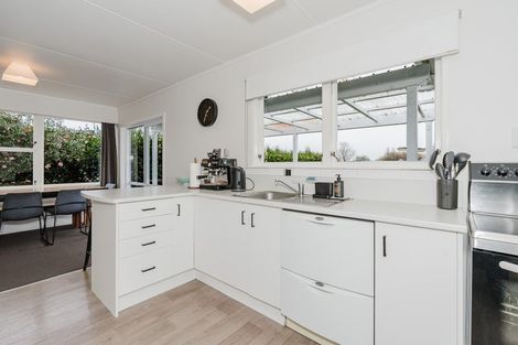 Photo of property in 463 Kahikatea Drive, Dinsdale, Hamilton, 3204