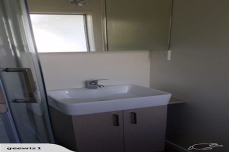 Photo of property in 8/16 Rutland Road, Stanley Point, Auckland, 0624