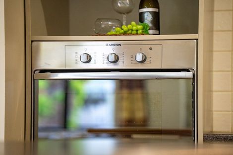 Photo of property in 2 Shiraz Place, Rototuna, Hamilton, 3210