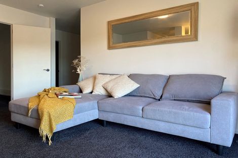 Photo of property in 6b Seaview Road, Milford, Auckland, 0620