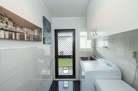 Photo of property in 22a Hinton Road, Taradale, Napier, 4112