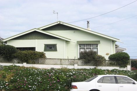 Photo of property in 48 Bayly Road, Blagdon, New Plymouth, 4310