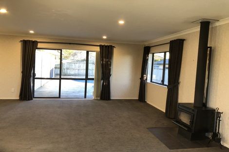 Photo of property in 17 Kinloch Drive, Bethlehem, Tauranga, 3110