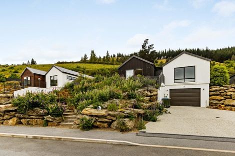 Photo of property in 28 Naylor Street, Clyde, 9330