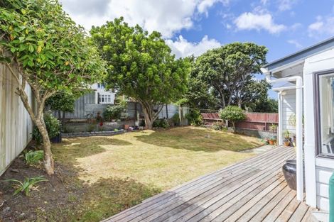 Photo of property in 177 Coutts Street, Rongotai, Wellington, 6022