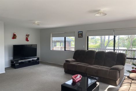 Photo of property in 87b Kaurilands Road, Titirangi, Auckland, 0604