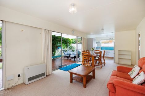 Photo of property in 2/361 Botanical Road, West End, Palmerston North, 4412