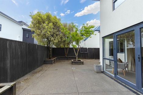 Photo of property in 2/526 Madras Street, St Albans, Christchurch, 8014