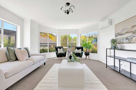 Photo of property in 52 Lysaght Place, Welcome Bay, Tauranga, 3112