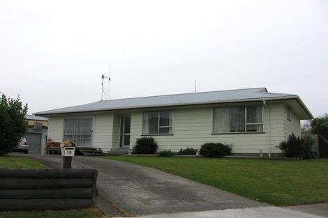 Photo of property in 19 Bendigo Street, Cloverlea, Palmerston North, 4412