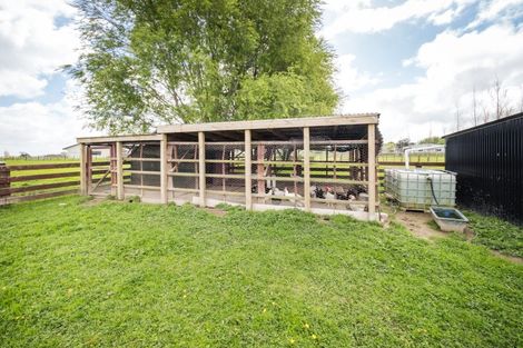 Photo of property in 339 Stoney Creek Road, Kelvin Grove, Palmerston North, 4470