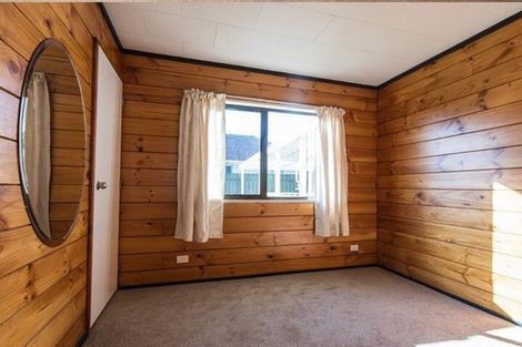 Photo of property in 8a Rogan Street, Mount Roskill, Auckland, 1041