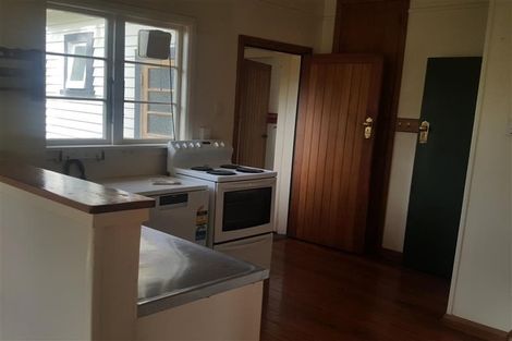 Photo of property in 50 Cameron Street, New Plymouth, 4310