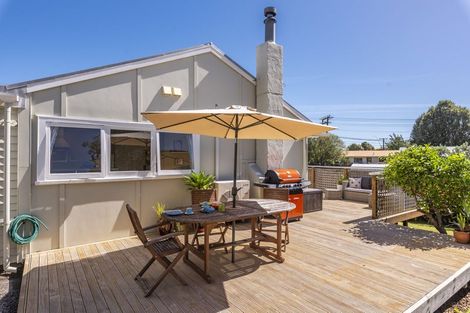 Photo of property in 63 Ruapehu Street, Paraparaumu, 5032