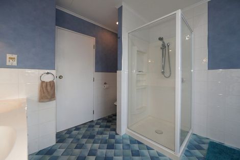 Photo of property in 28 Ranfurly Street, Tamatea, Napier, 4112