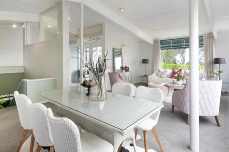 Photo of property in 145 Bleakhouse Road, Mellons Bay, Auckland, 2014