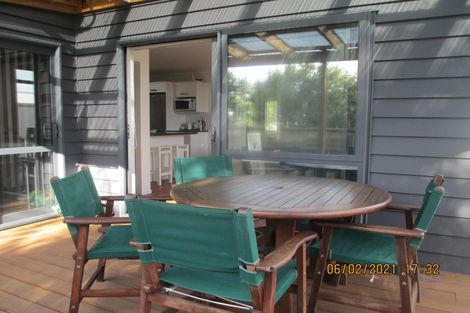 Photo of property in 2a Kennedy Street, Foxton Beach, Foxton, 4815