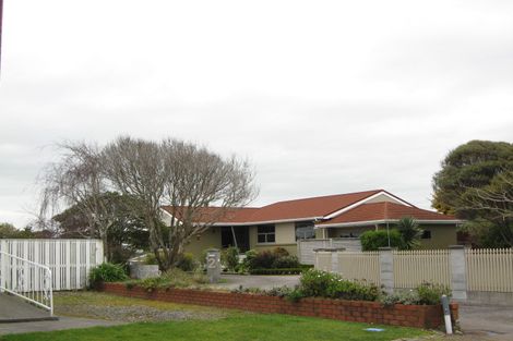 Photo of property in 2 Lynmouth Heights, Lynmouth, New Plymouth, 4310